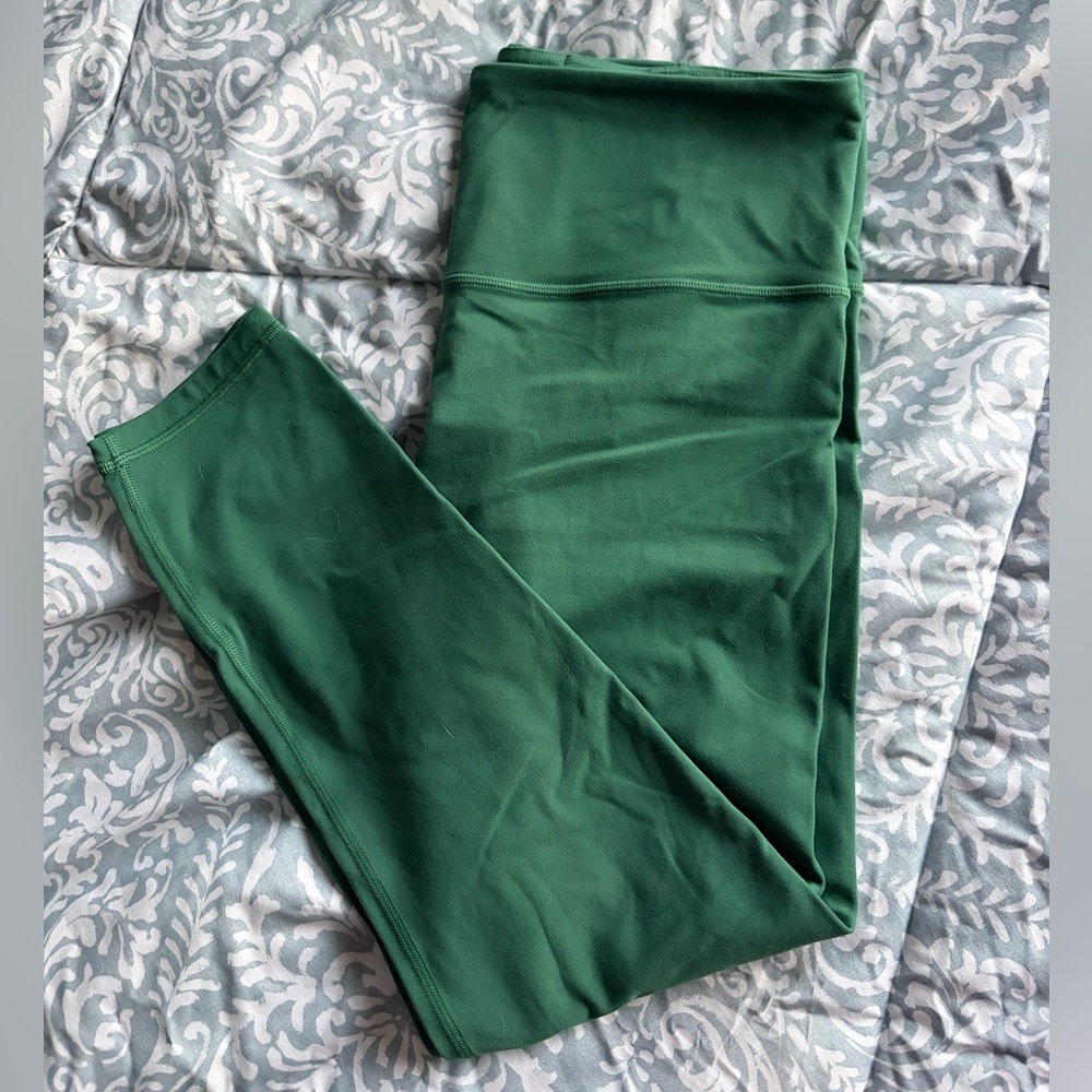 Athleta Elation Ultra High Rise 7/8 Legging in Trillium